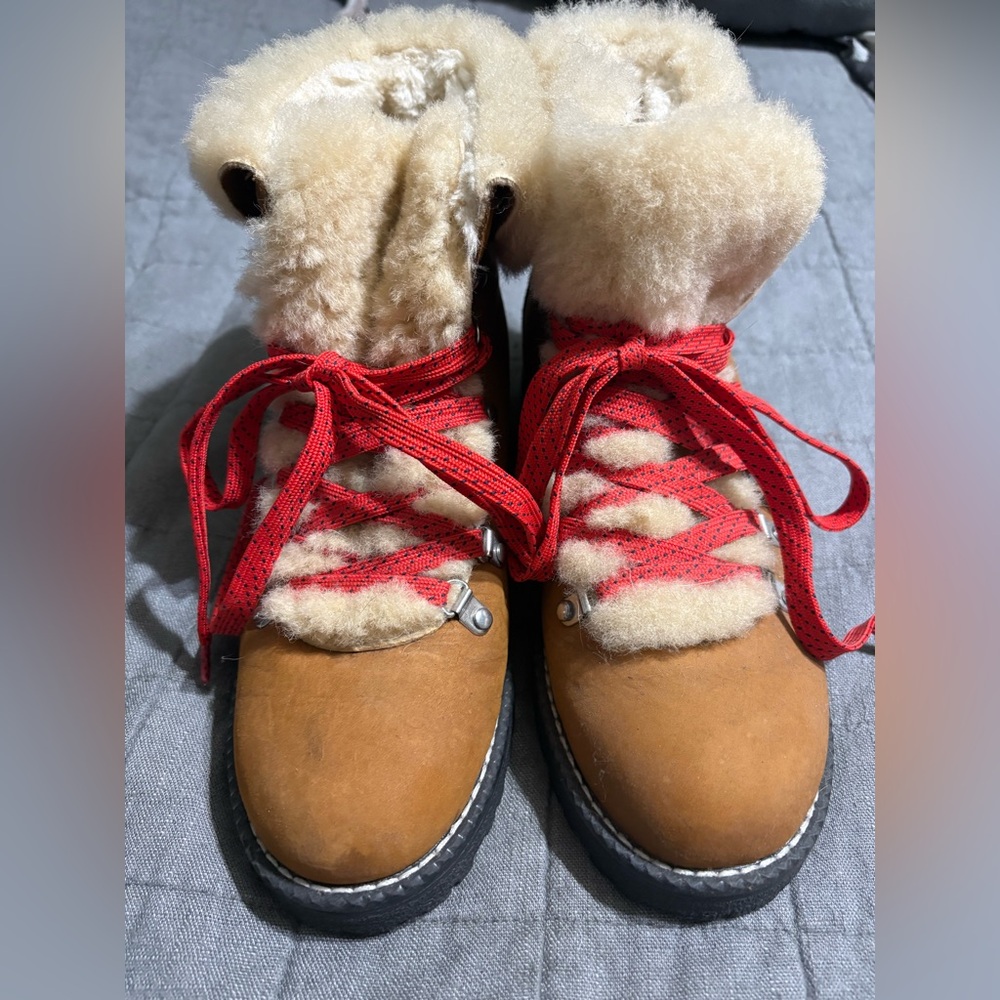 Brand new never worn: J. Crew Cozy Shearling-Lined Boots with Red Laces